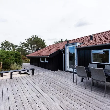 Holiday Henne Lxxiv * Henne Strand